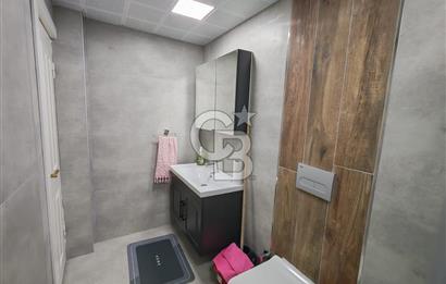 Alaçatı Cadde Üzerinde Tadilatlı Müstakil Satılık 3+1
