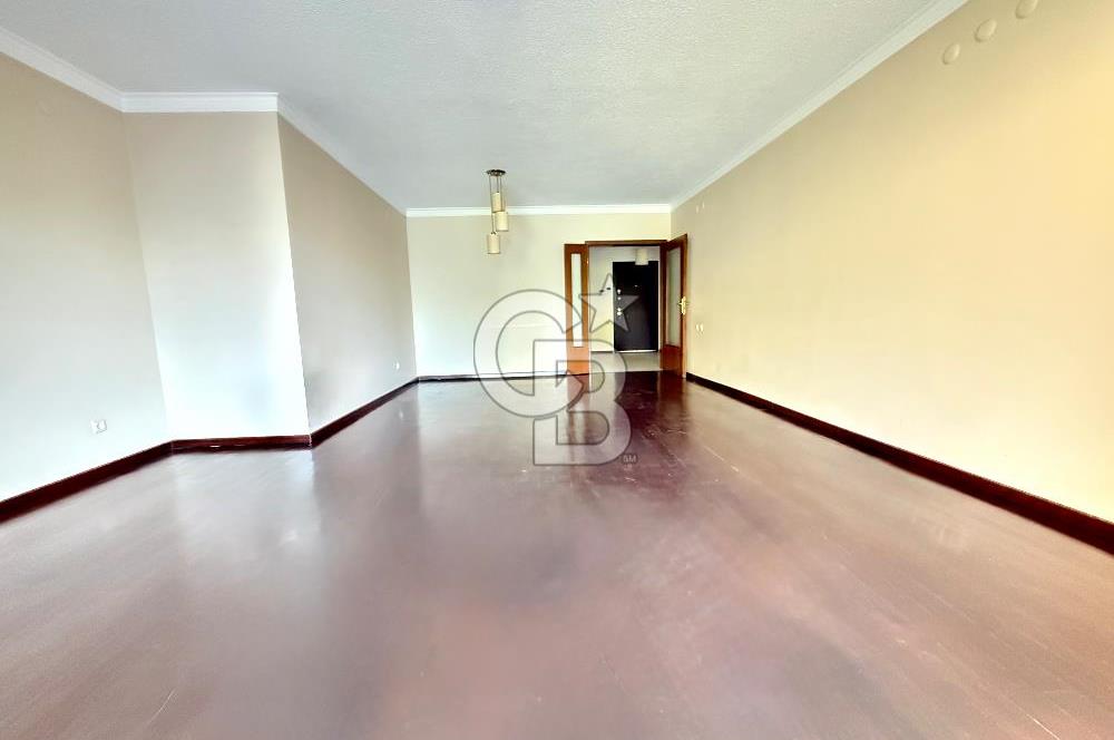 Bilkent 3 Ufuk Sitesi'nde Kiralık 3+1 Daire