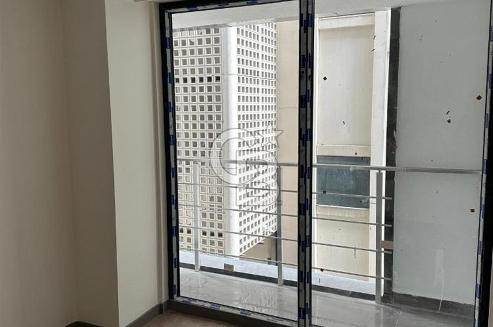 ATATÜRK CADDESİ KUĞULU PARK YANI SIFIR 1+1 OFİS OTOPARKLI