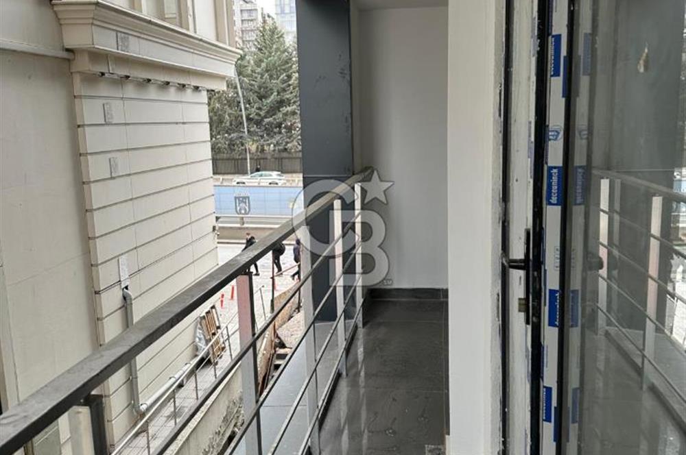 ATATÜRK CADDESİ KUĞULU PARK YANI SIFIR 1+1 OFİS OTOPARKLI