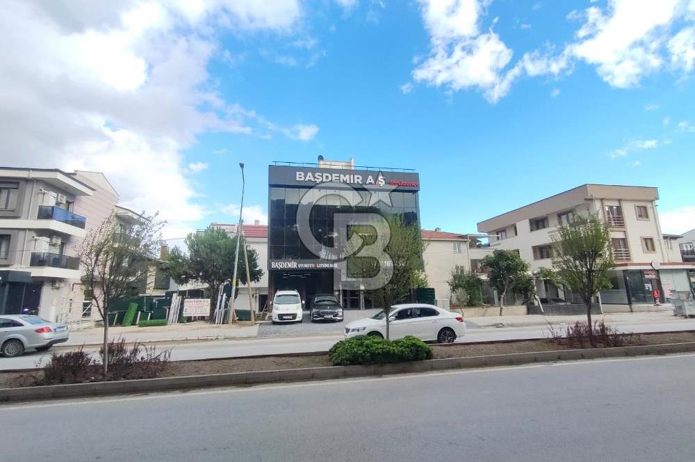 CB KİNG'DEN GAZİOSMANPAŞA'DA AVM VE HASTANEYE YAKIN KİRALIK OFİS