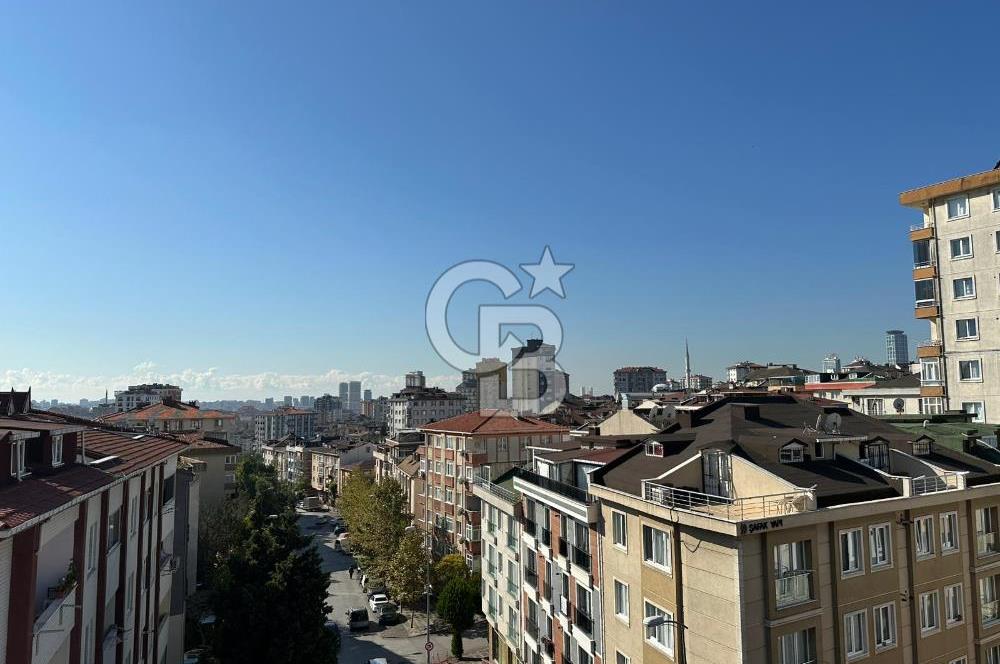 Ulaşımı Kolay, Manzaralı Satılık Çatı Katı Daire Ümraniye