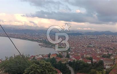 SATILIK ŞEHİR MANZARALI VİLLALIK ARSA