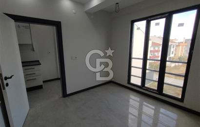 CB KİNG'DEN GAZİOSMANPAŞA'DA AVM VE HASTANEYE YAKIN KİRALIK OFİS