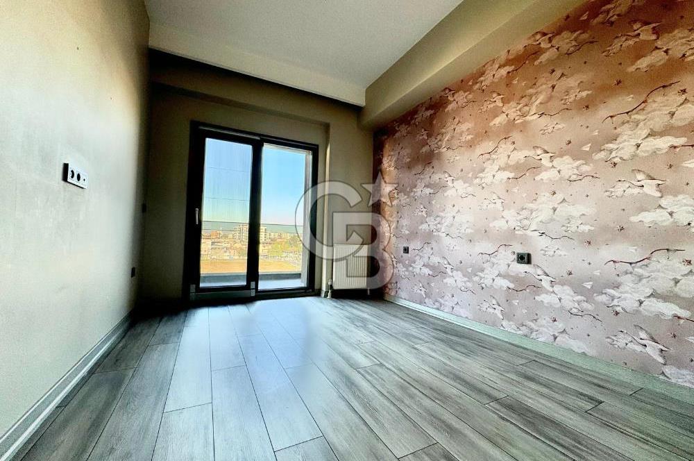 GAYDA ATAŞEHİR; LÜKS, HAVUZ CEPHE, BOŞ, SATILIK 3+1 DAİRE