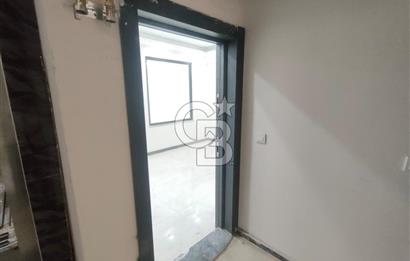 CB KİNG'DEN GAZİOSMANPAŞA'DA AVM VE HASTANEYE YAKIN KİRALIK OFİS