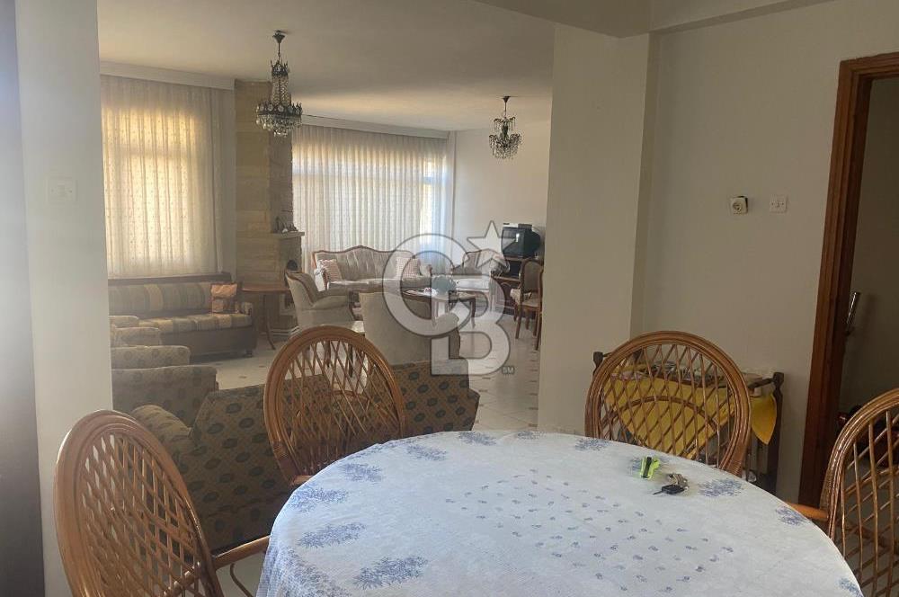 YALOVA ALTINOVA ÇAVUŞÇİTLİĞİNDE HAVUZLU SİTEDE KİRALIK 3+1 VİLLA
