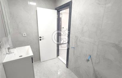 CB KİNG'DEN GAZİOSMANPAŞA'DA AVM VE HASTANEYE YAKIN KİRALIK OFİS