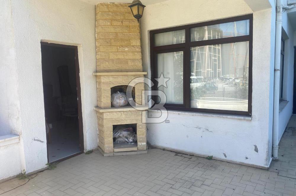 YALOVA ALTINOVA ÇAVUŞÇİTLİĞİNDE HAVUZLU SİTEDE KİRALIK 3+1 VİLLA