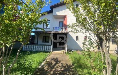 YALOVA ALTINOVA ÇAVUŞÇİTLİĞİNDE HAVUZLU SİTEDE KİRALIK 3+1 VİLLA