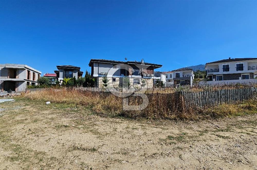 Aydın Kuşadası Davutlar 501 m2 Dubleks Villa İmarlı Satılık Arsa