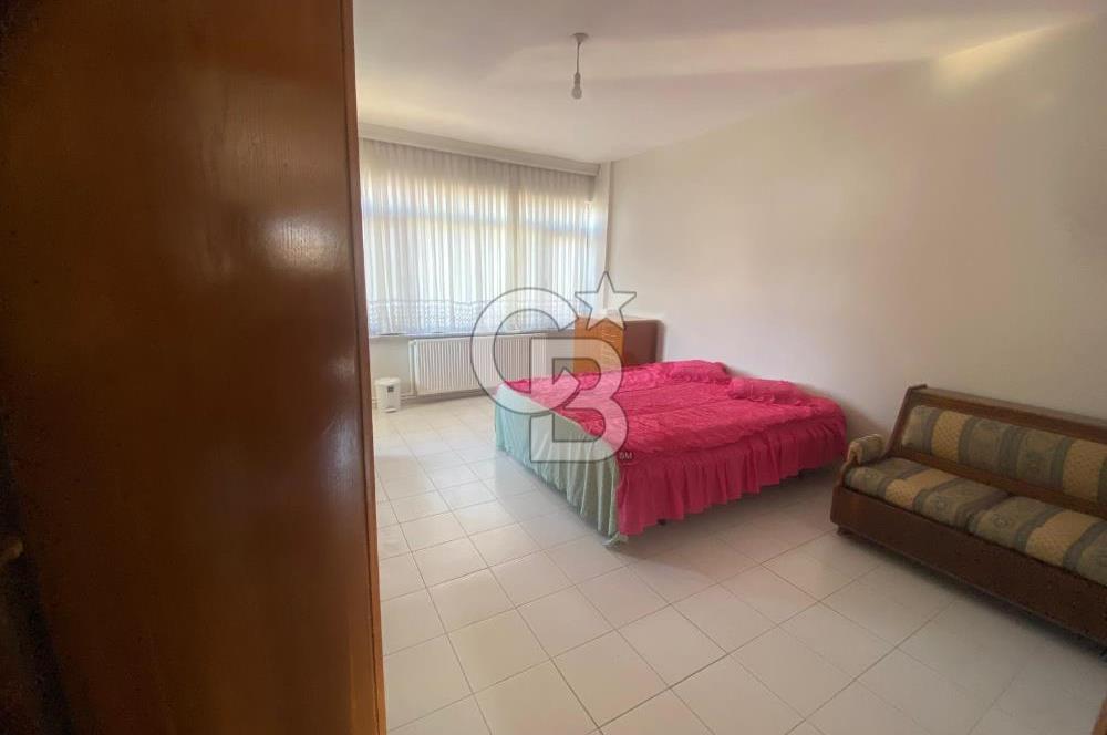 YALOVA ALTINOVA ÇAVUŞÇİTLİĞİNDE HAVUZLU SİTEDE KİRALIK 3+1 VİLLA