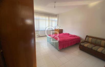 YALOVA ALTINOVA ÇAVUŞÇİTLİĞİNDE HAVUZLU SİTEDE KİRALIK 3+1 VİLLA
