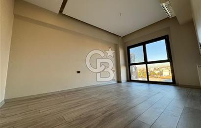 GAYDA ATAŞEHİR; LÜKS, HAVUZ CEPHE, BOŞ, SATILIK 3+1 DAİRE