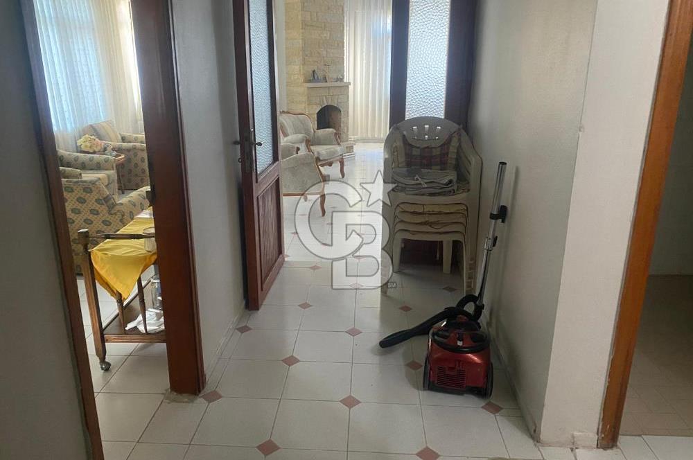 YALOVA ALTINOVA ÇAVUŞÇİTLİĞİNDE HAVUZLU SİTEDE KİRALIK 3+1 VİLLA