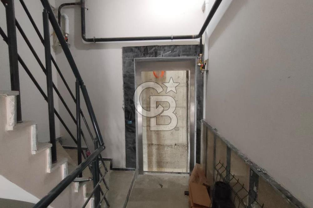 CB KİNG'DEN GAZİOSMANPAŞA'DA AVM VE HASTANEYE YAKIN KİRALIK OFİS