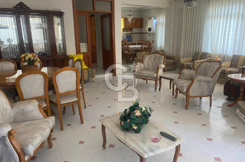 YALOVA ALTINOVA ÇAVUŞÇİTLİĞİNDE HAVUZLU SİTEDE KİRALIK 3+1 VİLLA
