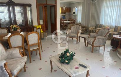 YALOVA ALTINOVA ÇAVUŞÇİTLİĞİNDE HAVUZLU SİTEDE KİRALIK 3+1 VİLLA