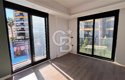 Havuzlu Site içerisinde satılık 3+1 daire