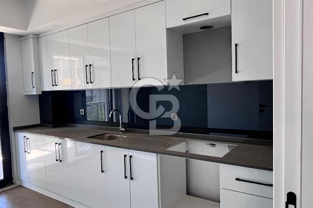 Havuzlu Site içerisinde satılık 3+1 daire