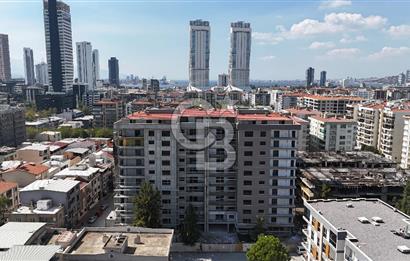 Bayraklı Mansuroğlunda Geniş 3+1 Satılık Daire