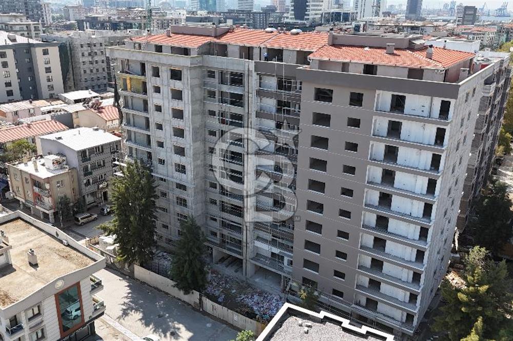 Bayraklı Mansuroğlunda Geniş 3+1 Satılık Daire