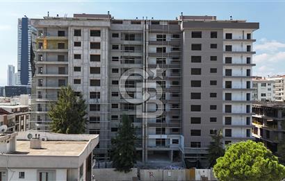 Bayraklı Mansuroğlunda Geniş 3+1 Satılık Daire