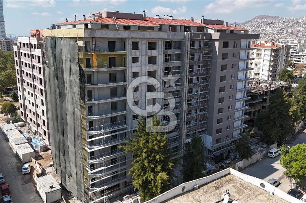 Bayraklı Mansuroğlunda Geniş 3+1 Satılık Daire