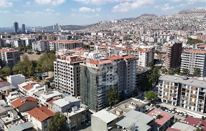 Bayraklı Mansuroğlunda Geniş 3+1 Satılık Daire