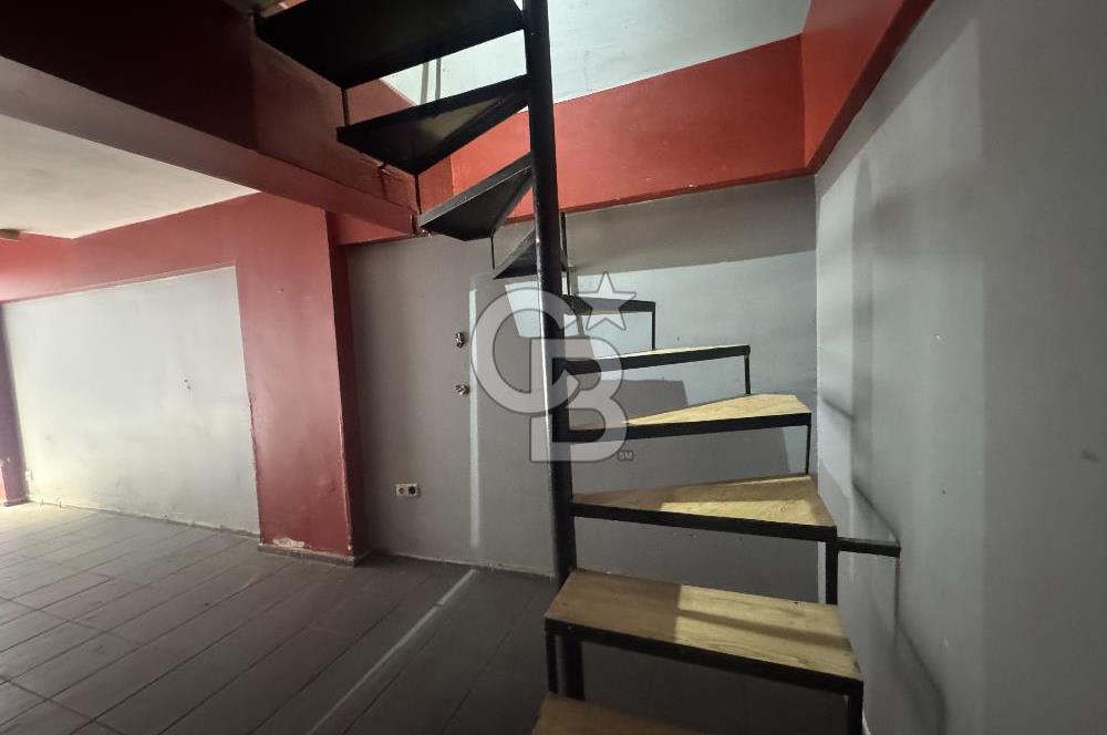 Alsancak 2. Kordon’da 40 m²  Batar kartlı Ulaşım Noktalarına Yakın Satılık Dükkan
