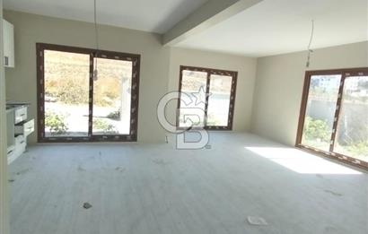 SATILIK HADIMKÖY MERKEZDE 2 KATLI 4+1 VİLLA