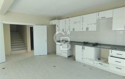 SATILIK HADIMKÖY MERKEZDE 2 KATLI 4+1 VİLLA