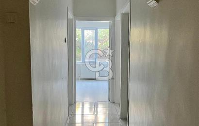 Mükemmel Lokasyon! Şehir Merkezinde Bakımlı 3+1 Kiralık daire