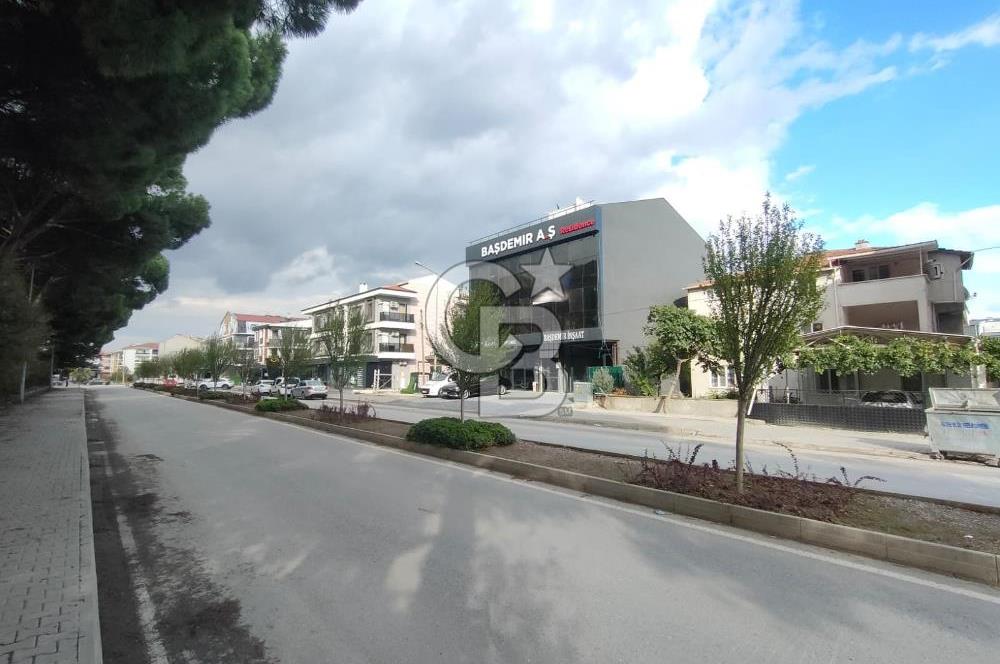 CB KİNG'DEN GAZİOSMANPAŞA'DA AVM VE HASTANEYE YAKIN KİRALIK OFİS