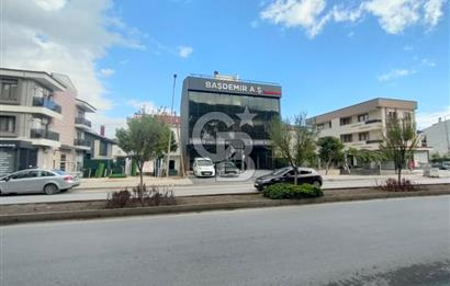CB KİNG'DEN GAZİOSMANPAŞA'DA AVM VE HASTANEYE YAKIN KİRALIK OFİS