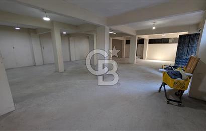 Pendik Güllübağlar Mahallesi Tandoğan Caddesinde Kiralık Dükkan.