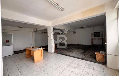 BORNOVA 3.SANAYİ'DE 640M² KULLANIM ALANLI 4 KATLI KİRALIK DÜKKAN