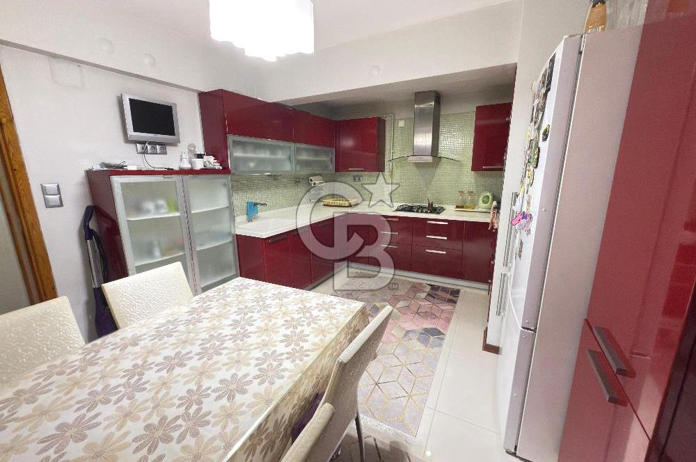 Pelitlibağ Mh. Satılık 5+1 220m2 Daire