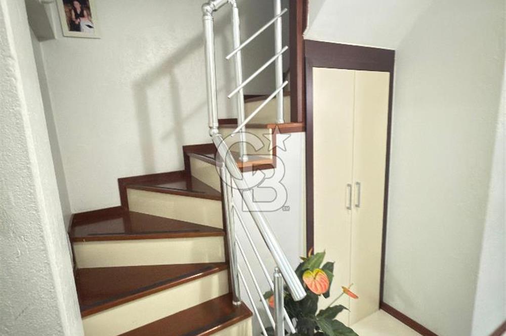 Pelitlibağ Mh. Satılık 5+1 220m2 Daire