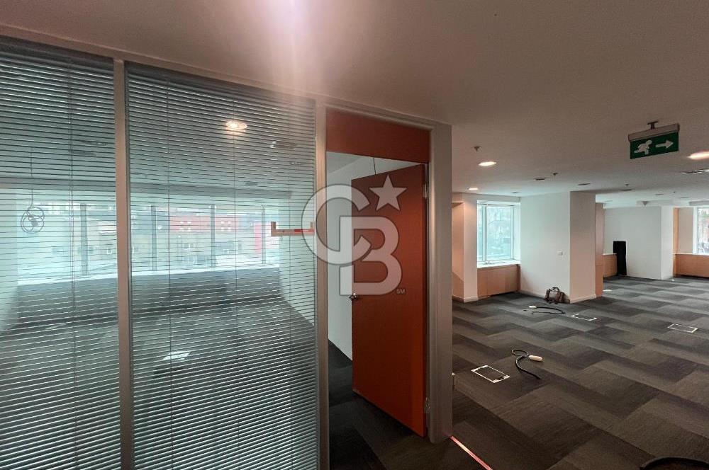 MASLAK POLARİS PLAZA MERKEZİ KONUM MASRAFSIZ 250 M2 KİRALIK OFİS