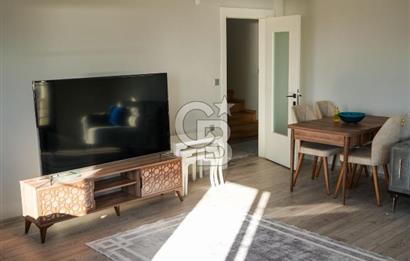 SEFERİHİSAR'DA DENİZE SIFIR 8+1 7 BANYOLU GENİŞ TERASLI DENİZ MANZARALI 450 M2 TRIPLEX VİLLA
