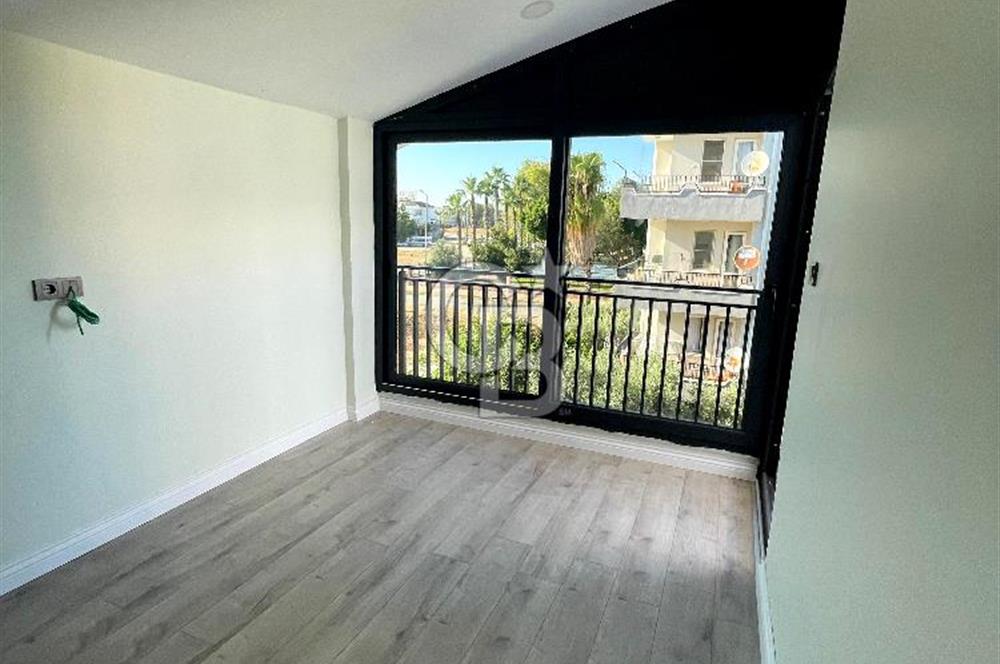 SİDE'DE MERKEZİ KONUMDA HAVUZLU SATILIK 3+1 DUBLEKS DAİRE