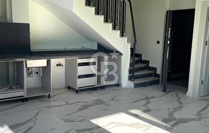 SİDE'DE MERKEZİ KONUMDA HAVUZLU SATILIK 3+1 DUBLEKS DAİRE