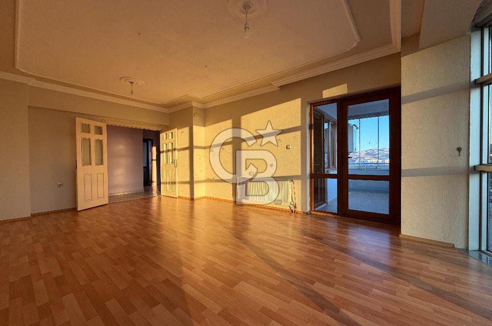 OKULLARA VE PAZARA YAKIN, SİTE İÇİ FERAH 3+1 KİRALIK DAİRE