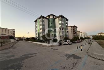 OKULLARA VE PAZARA YAKIN, SİTE İÇİ FERAH 3+1 KİRALIK DAİRE