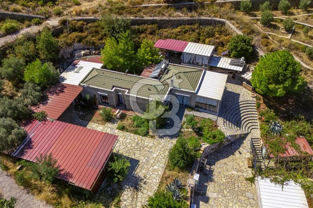 CB MARİNA'DAN SELİMİYE'DE BÜYÜLEYEN BUTİK OTEL VE 2+1 EV