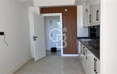 Havuzlu Site İçerisinde Satılık 4+1 daire