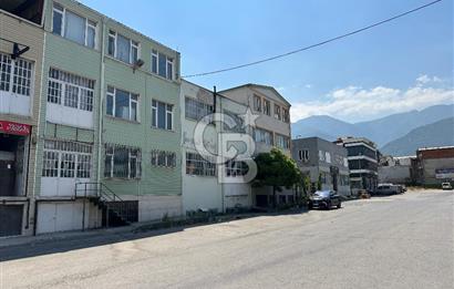 VİŞNE CADDESİ 430 M2 TABAN SATILIK BİNA