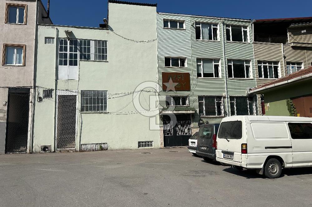 VİŞNE CADDESİ 430 M2 TABAN SATILIK BİNA