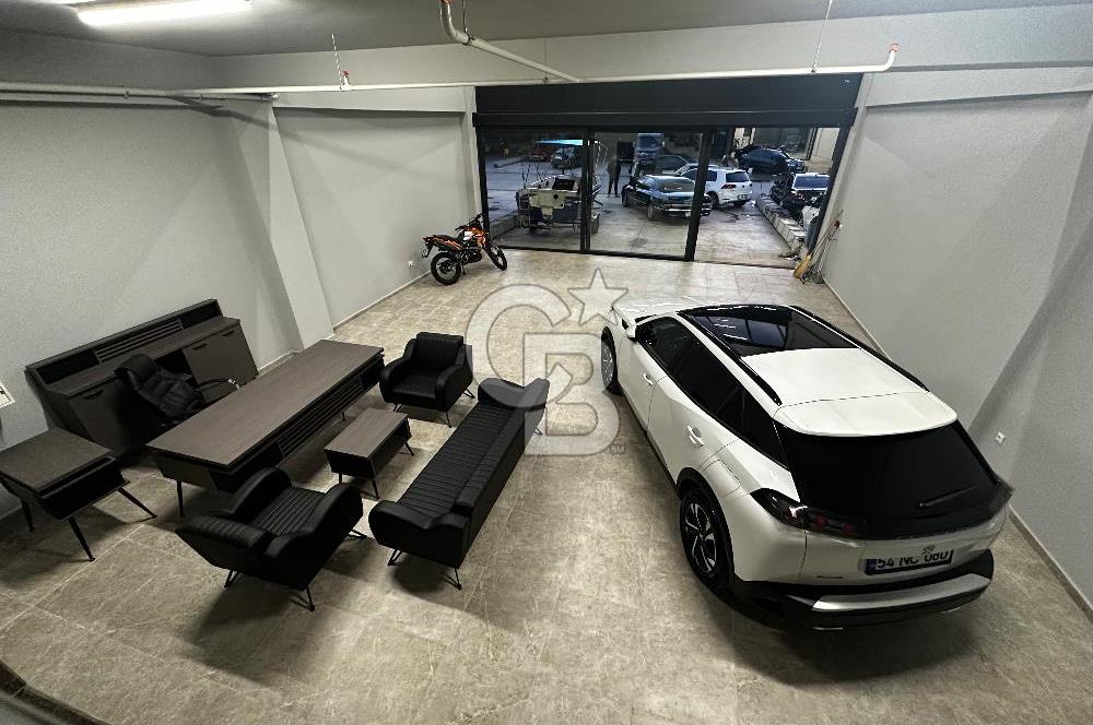 Sakarya Arifiye Yeni Galericiler Sitesinde 280m2 Satılık Dükkan